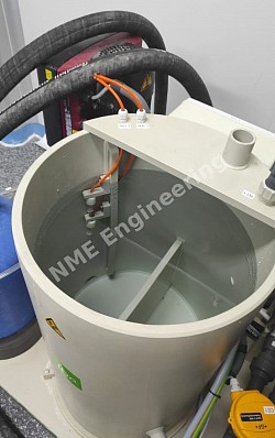 Revisión del tanque de refrigeración por agua