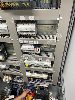 Revisión de armarios eléctricos